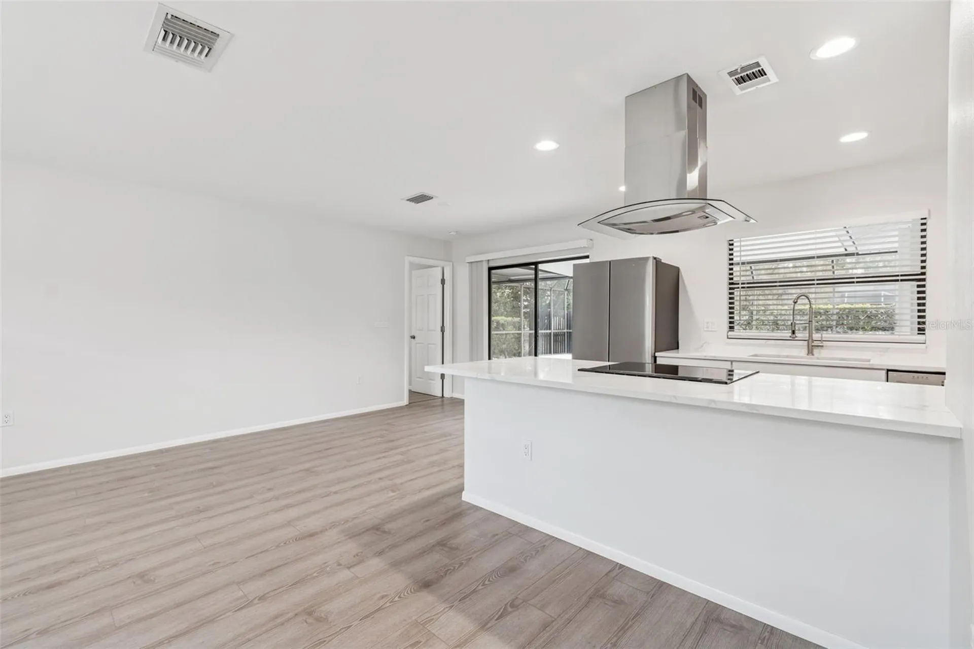 4423 Meadow Creek Circle Sarasota FL 34233