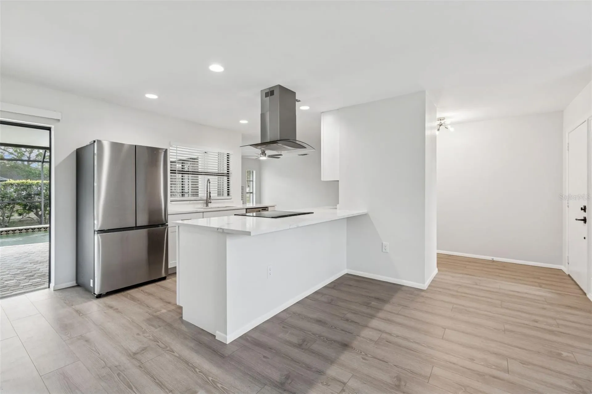 4423 Meadow Creek Circle Sarasota FL 34233