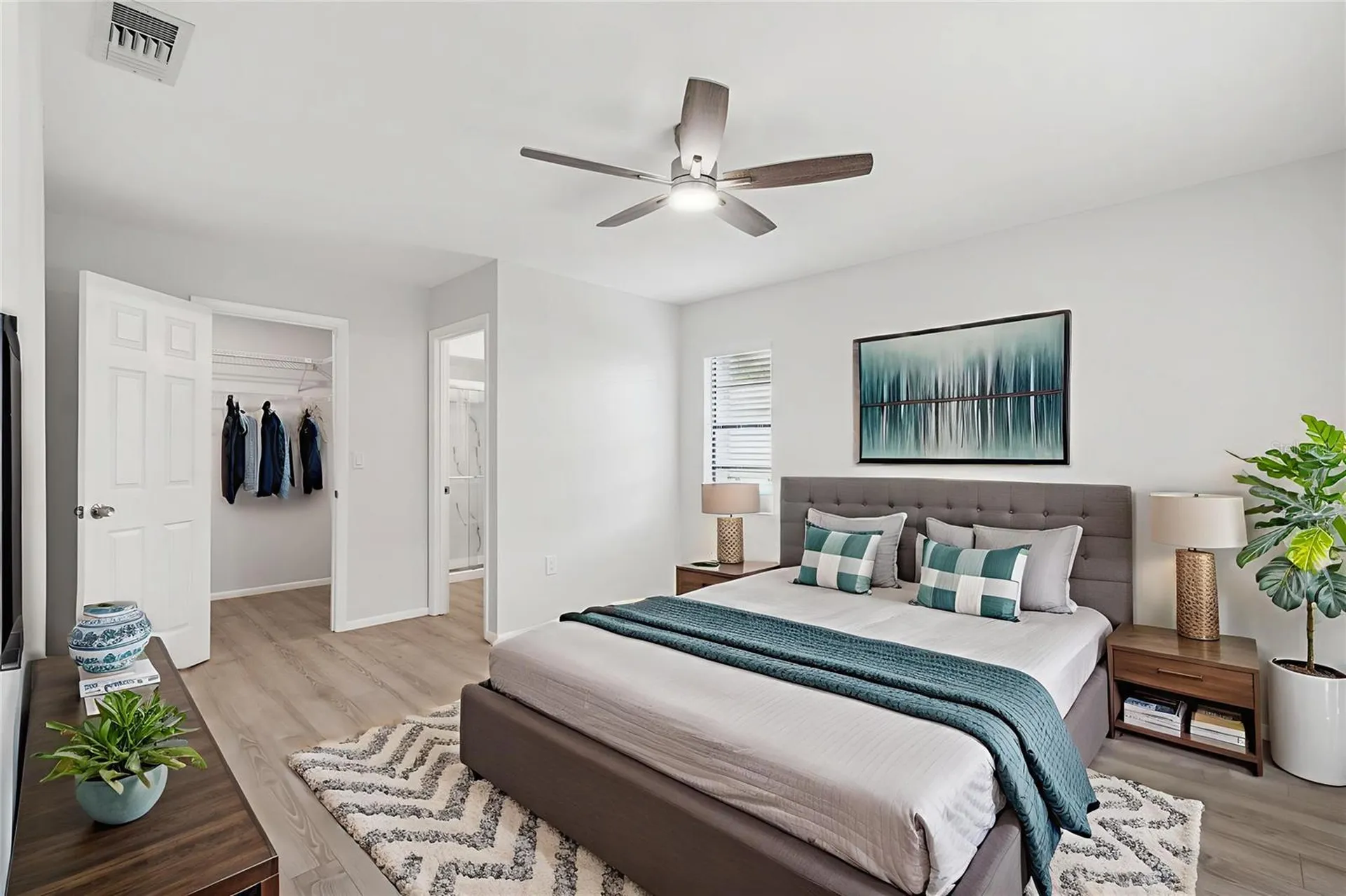 4423 Meadow Creek Circle Sarasota FL 34233