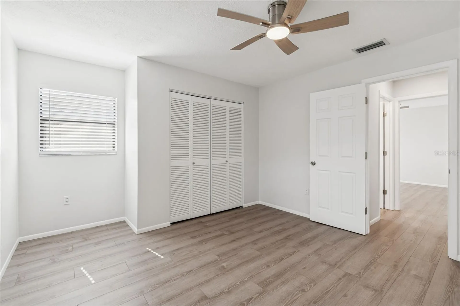 4423 Meadow Creek Circle Sarasota FL 34233