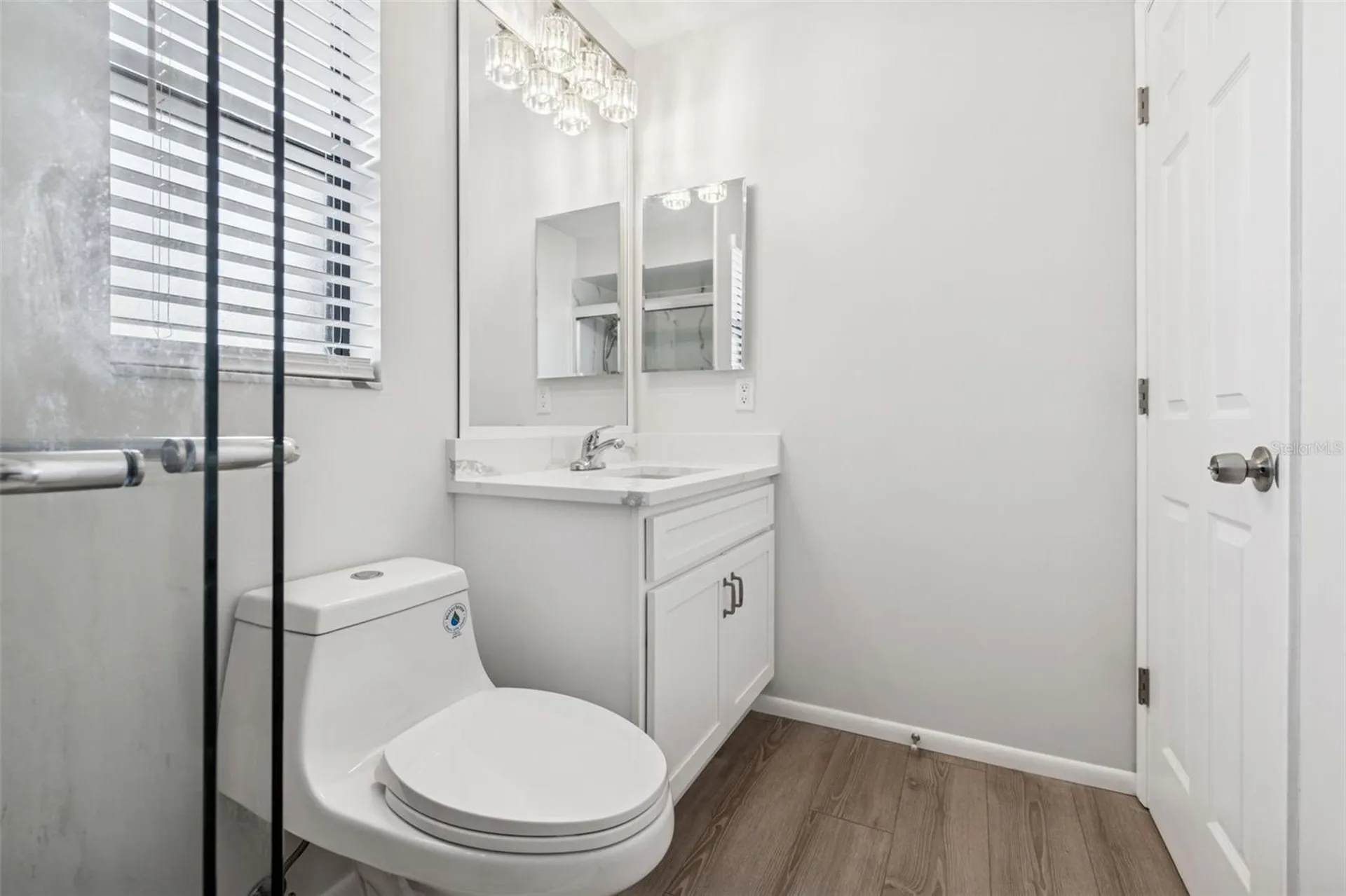 4423 Meadow Creek Circle Sarasota FL 34233