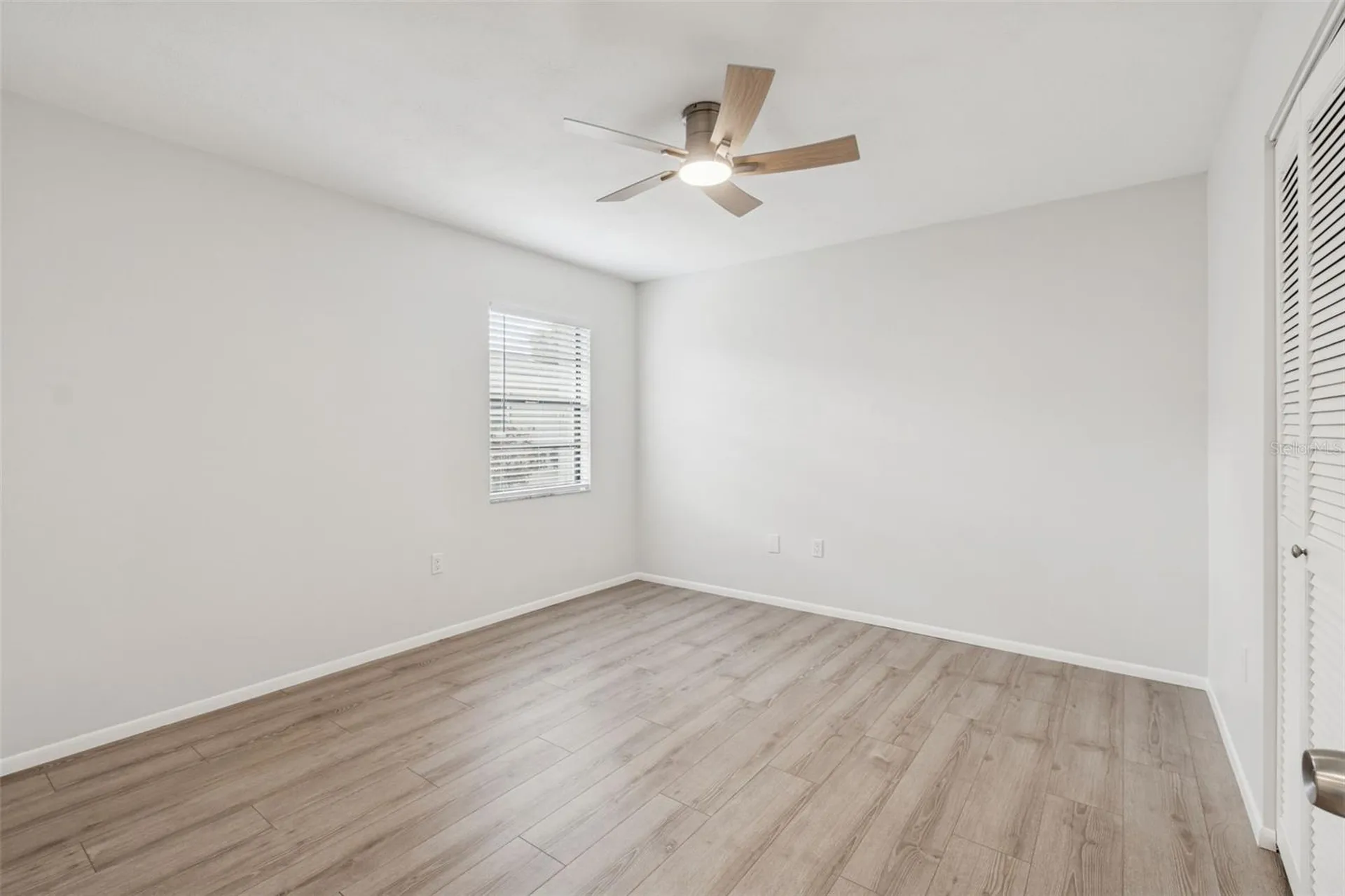 4423 Meadow Creek Circle Sarasota FL 34233