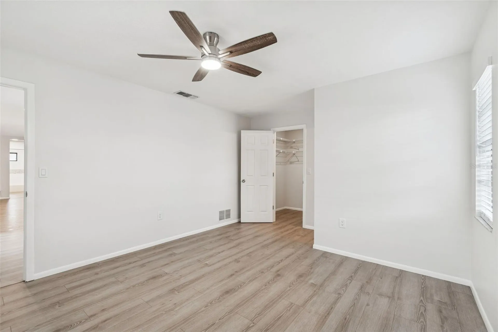 4423 Meadow Creek Circle Sarasota FL 34233