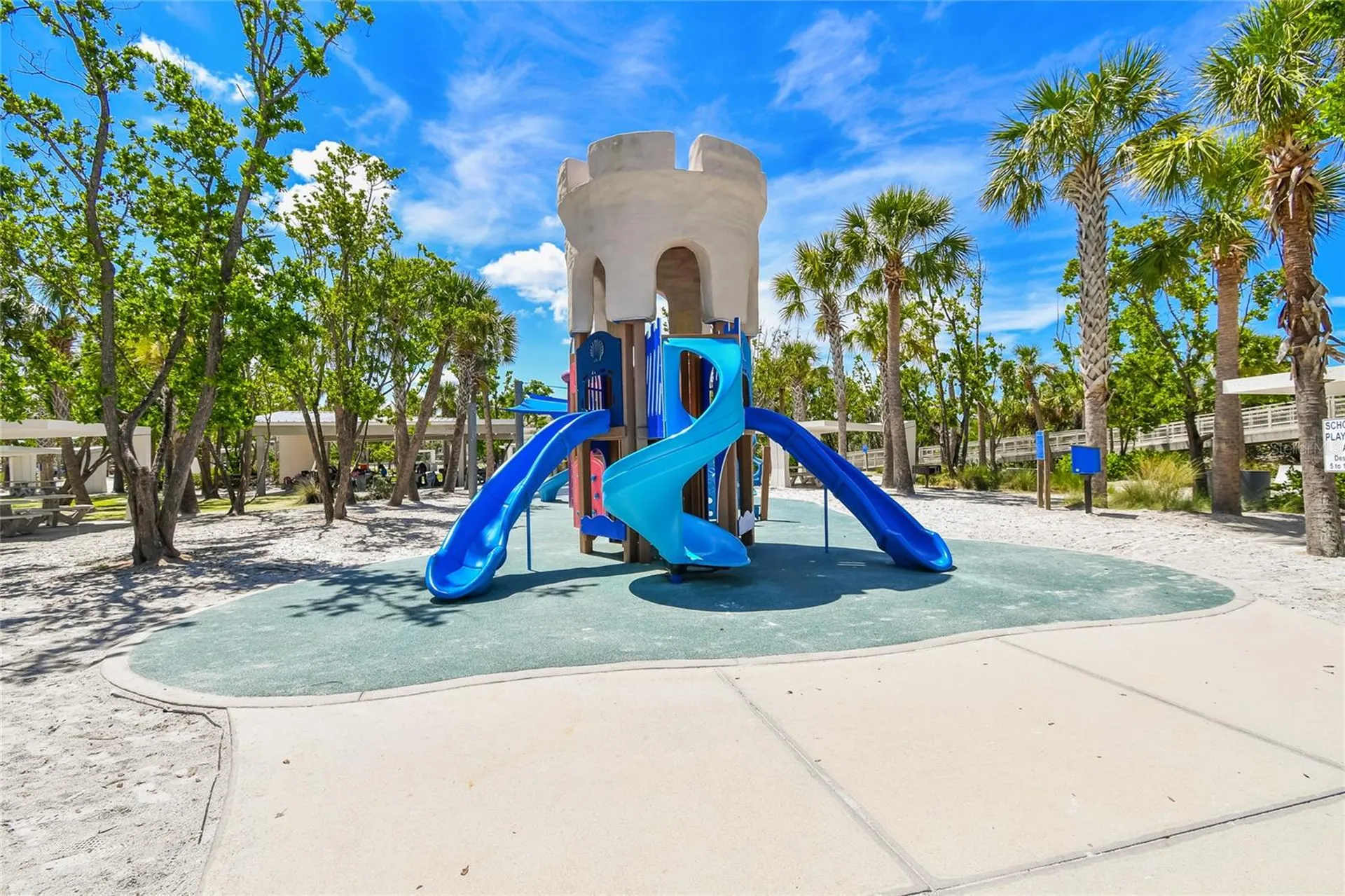 4423 Meadow Creek Circle Sarasota FL 34233