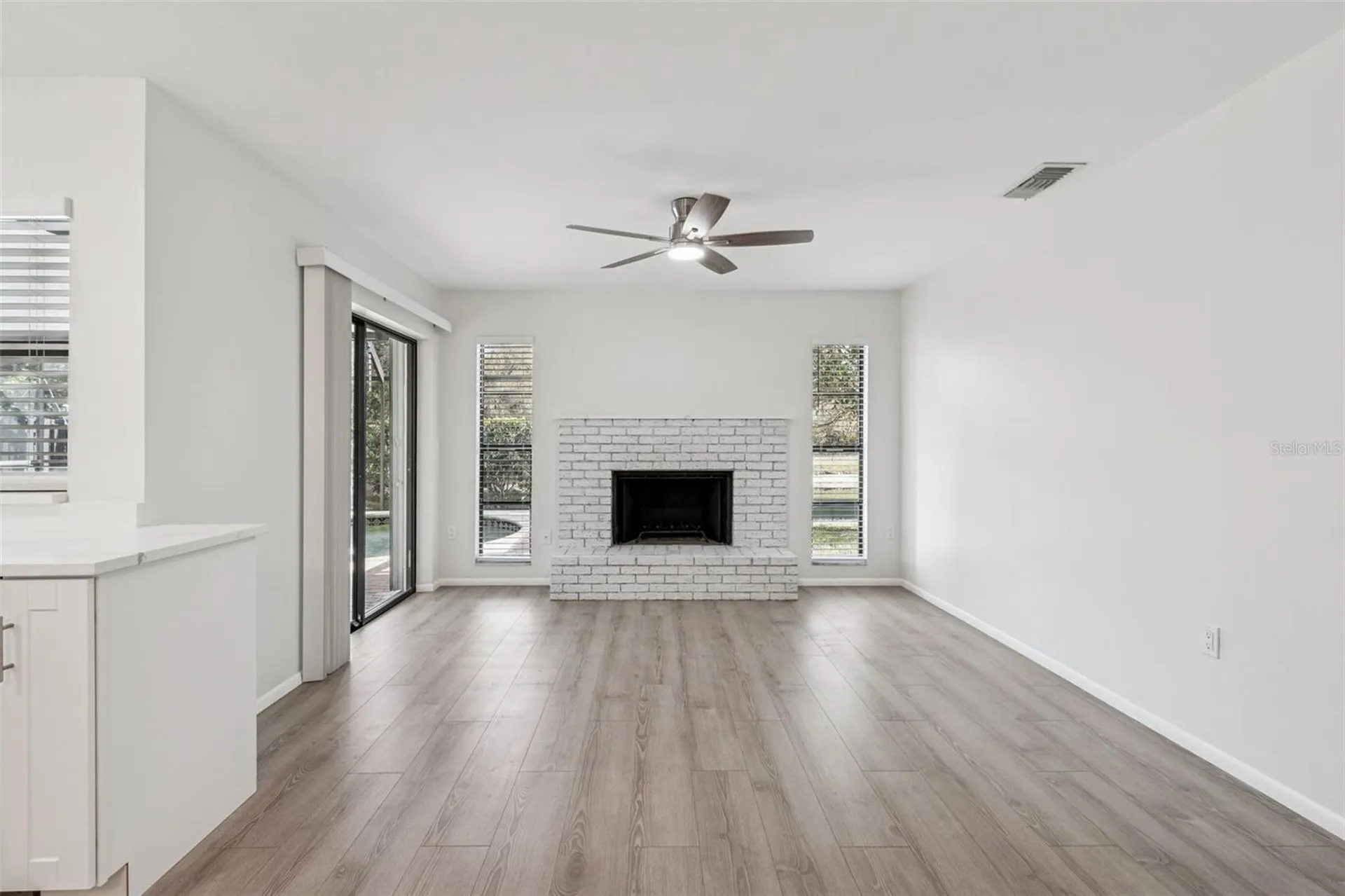 4423 Meadow Creek Circle Sarasota FL 34233