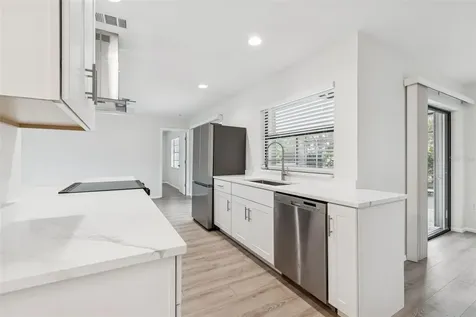 4423 Meadow Creek Circle Sarasota FL 34233