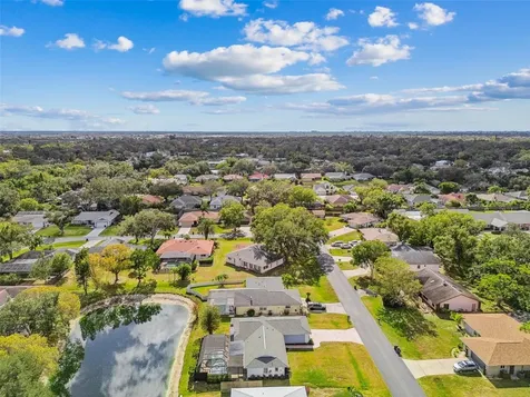 4423 Meadow Creek Circle Sarasota FL 34233