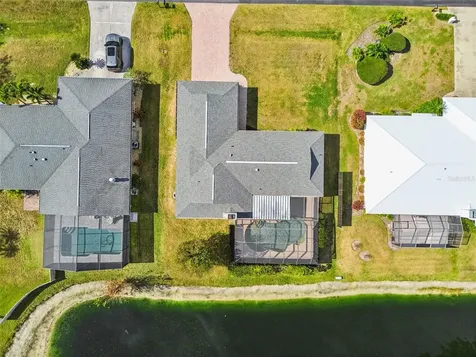 4423 Meadow Creek Circle Sarasota FL 34233