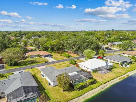 4423 Meadow Creek Circle Sarasota FL 34233