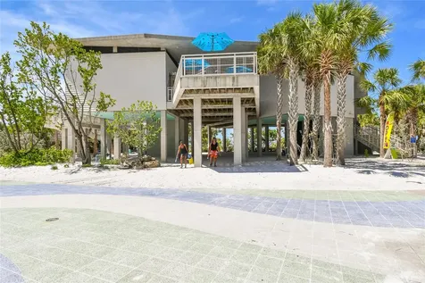 4423 Meadow Creek Circle Sarasota FL 34233