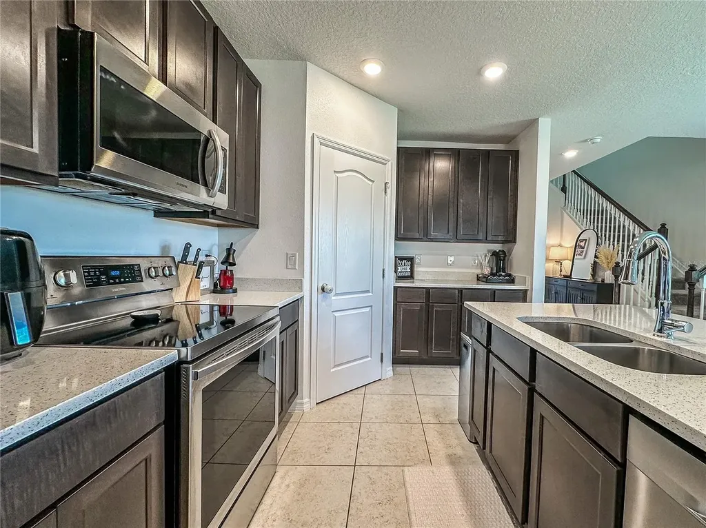 810 Bocavista Court Davenport FL 33896