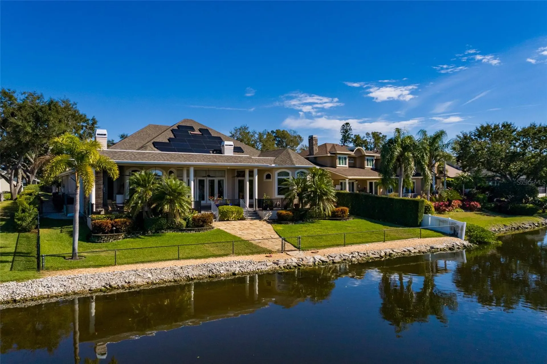 8402 Tallahassee Drive NE St Petersburg FL 33702