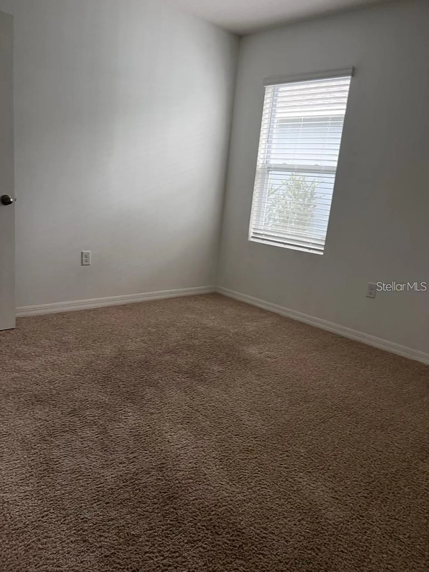 521 Nicken Grove Davenport FL 33837