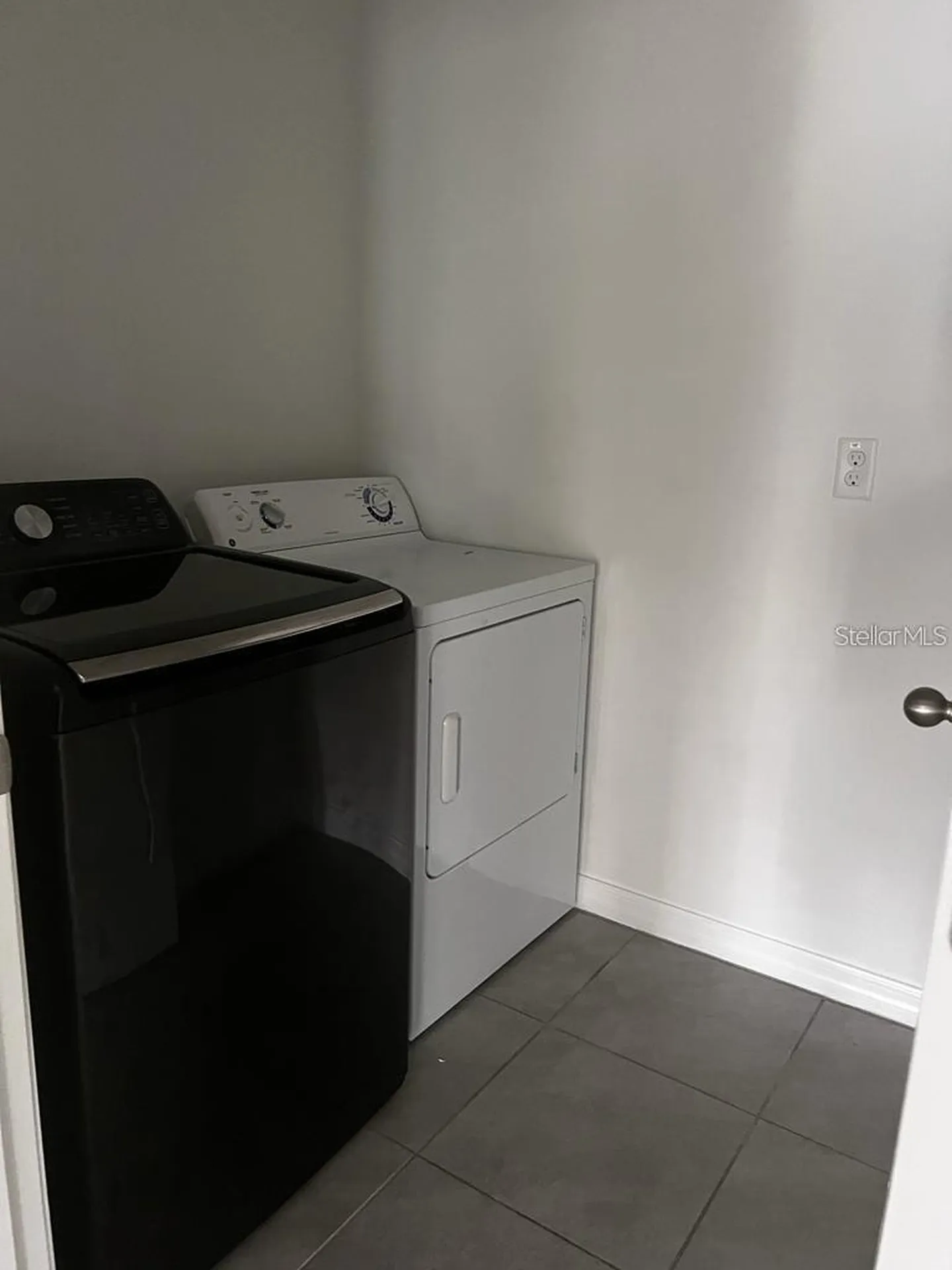 521 Nicken Grove Davenport FL 33837