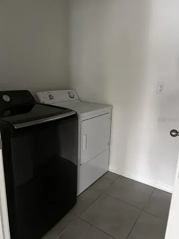 521 Nicken Grove Davenport FL 33837