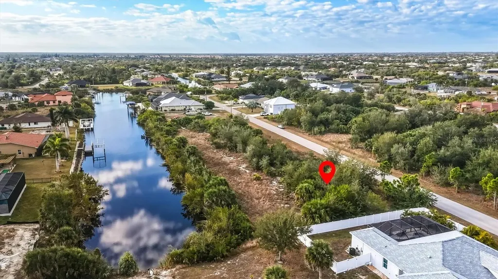 9484 Nastrand Circle Port Charlotte FL 33981