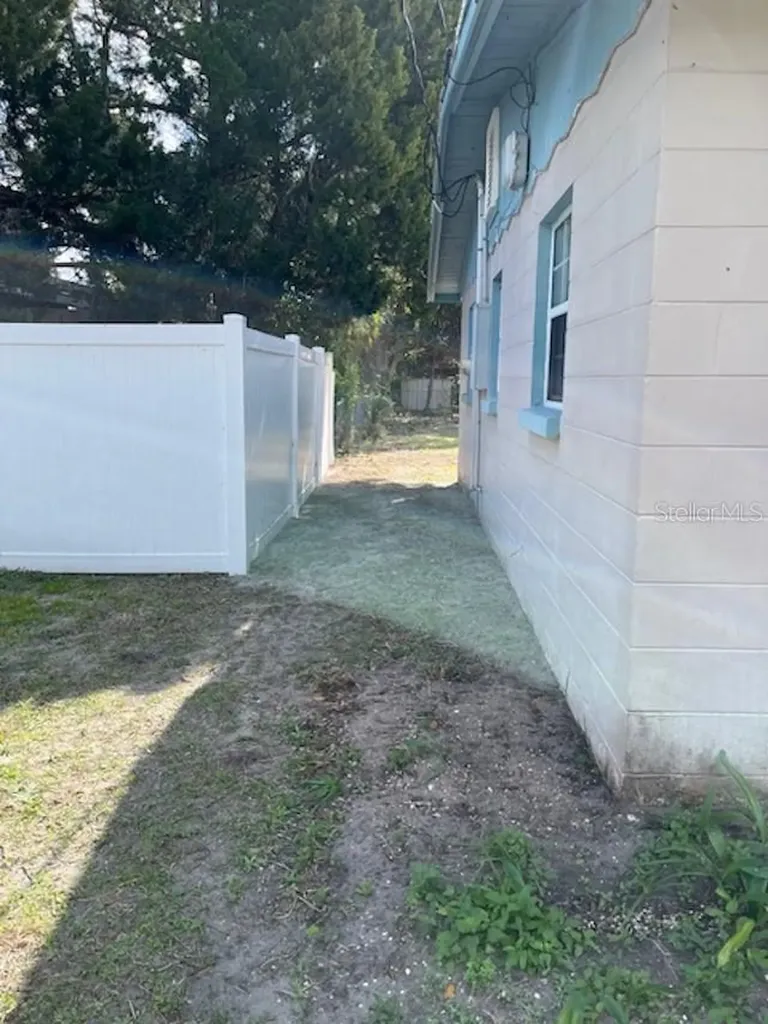 408 Oak Street Port Orange FL 32127