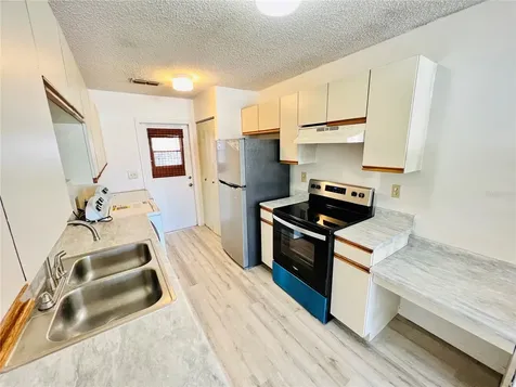 532 Winter Terrace Winter Haven FL 33881