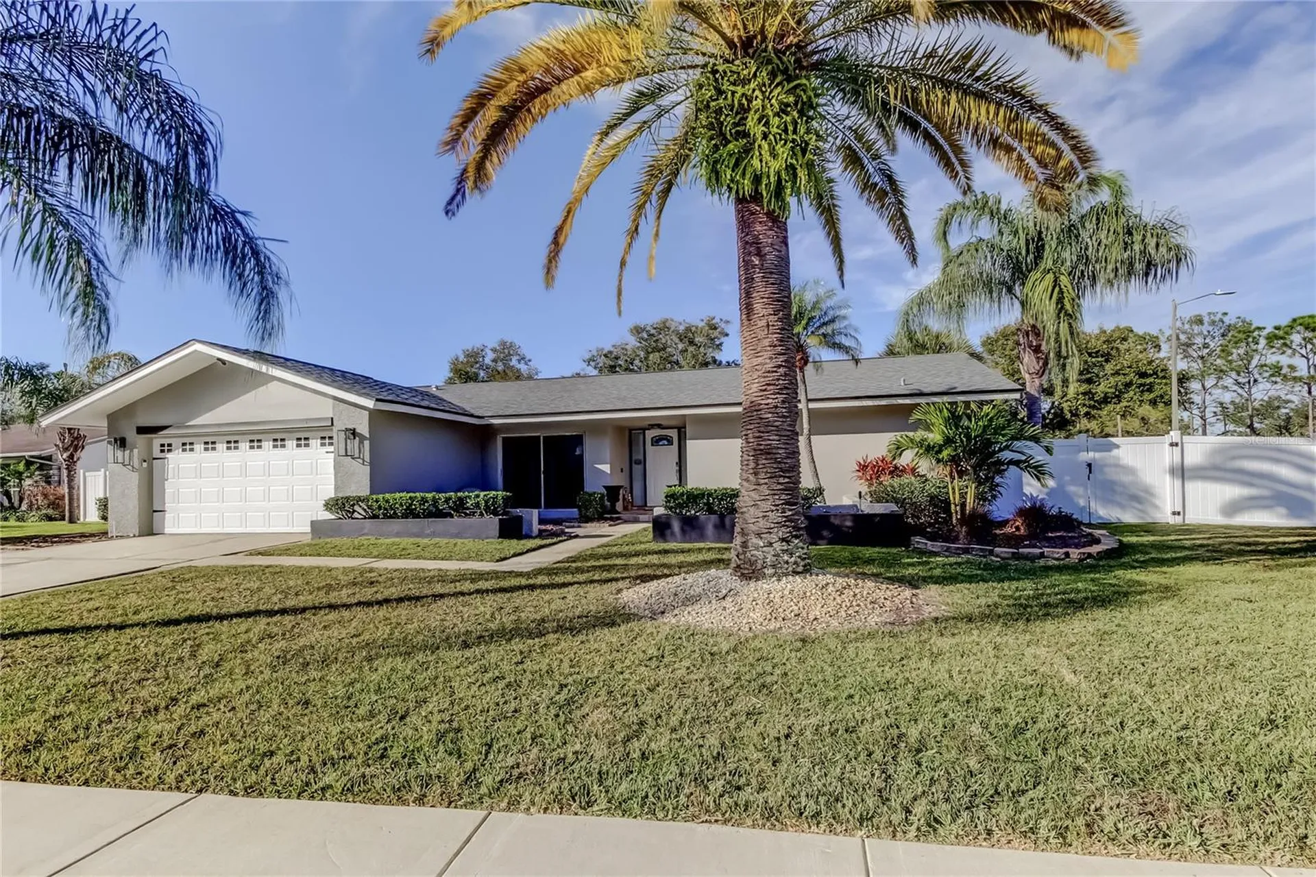 2686 Clubhouse Drive S Clearwater FL 33761