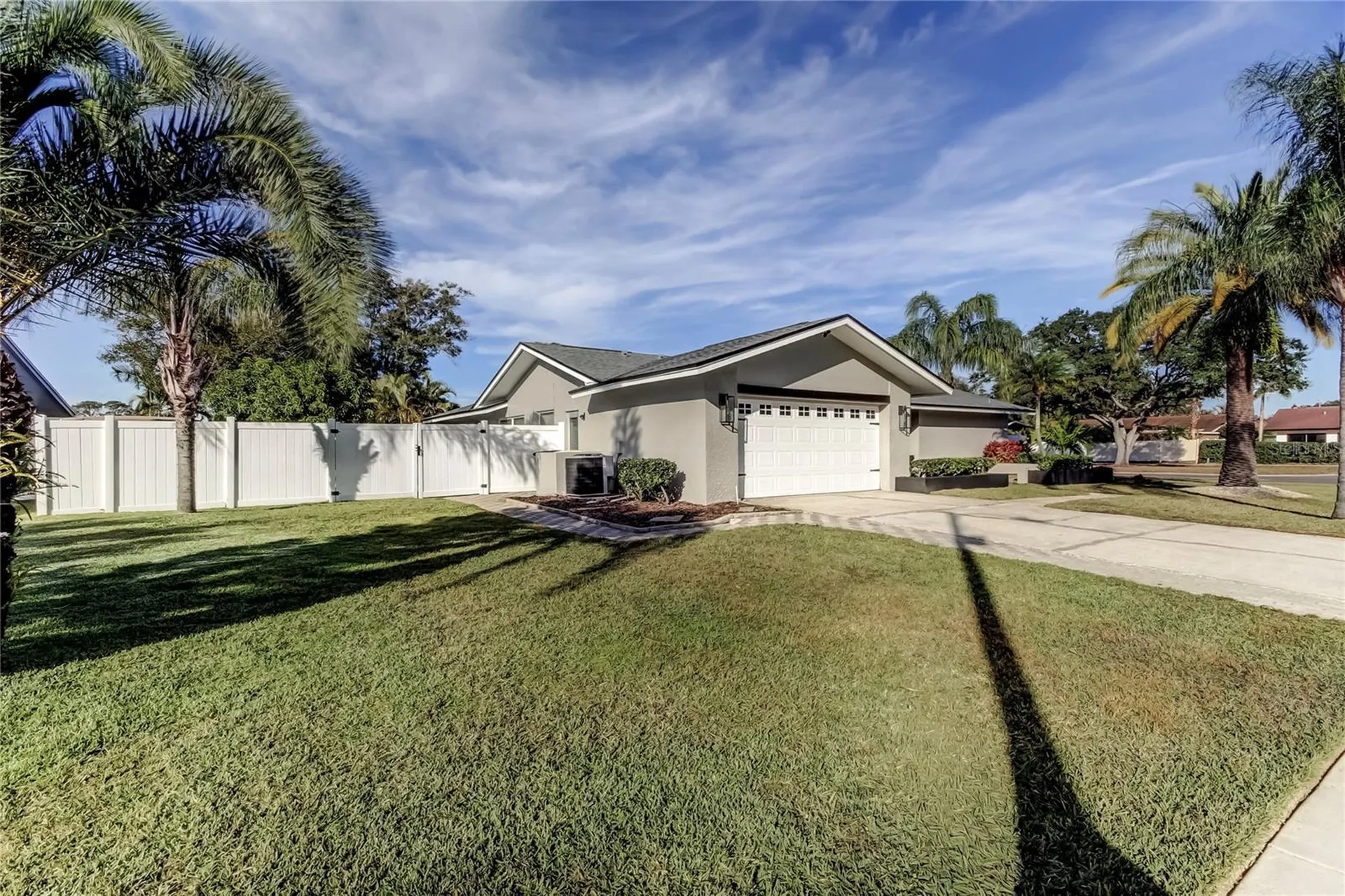 2686 Clubhouse Drive S Clearwater FL 33761