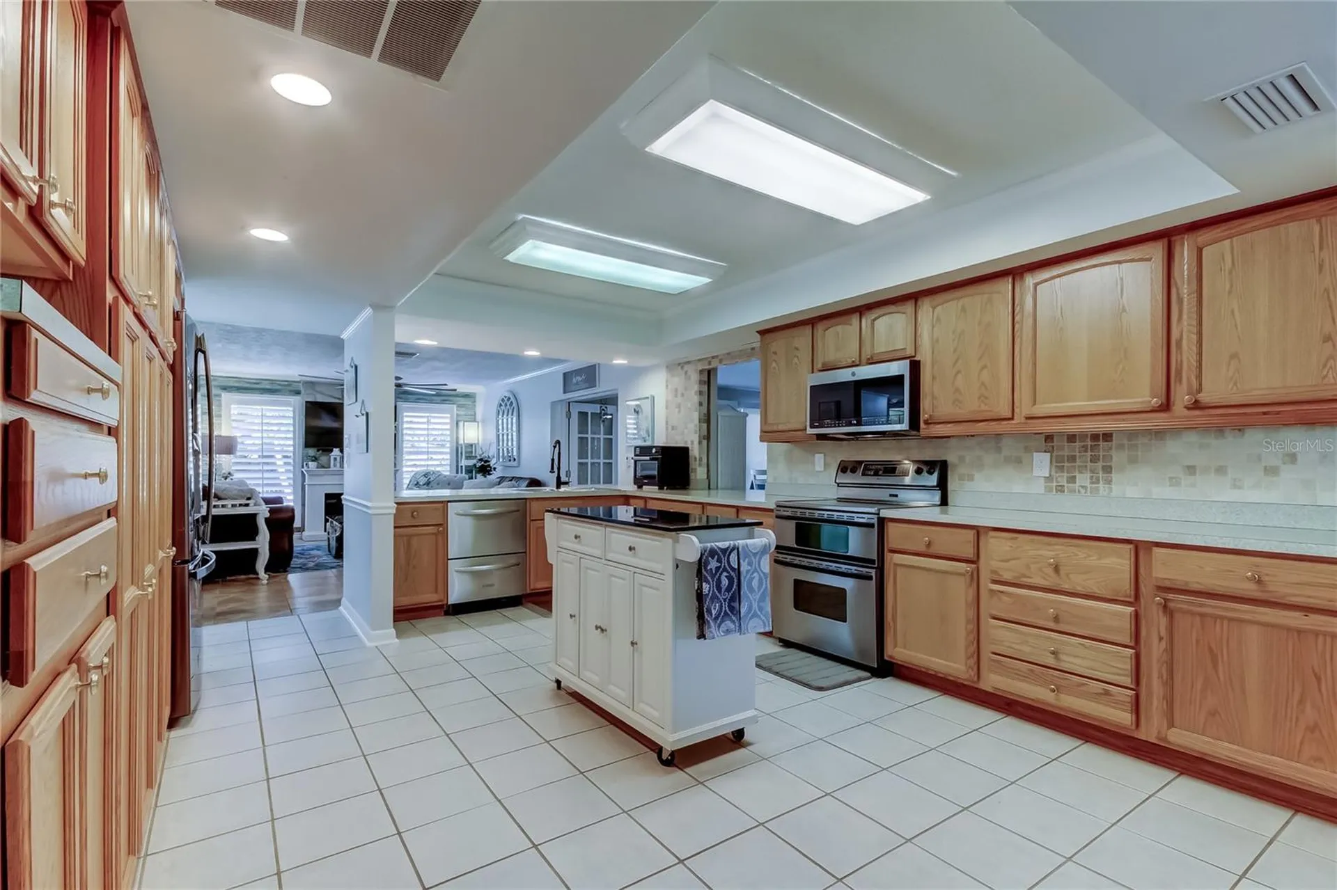 2686 Clubhouse Drive S Clearwater FL 33761