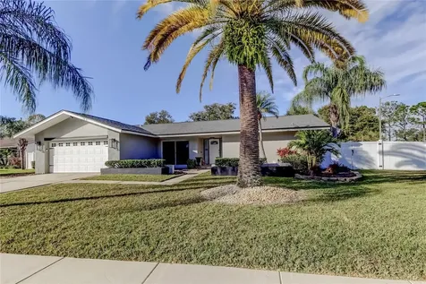 2686 Clubhouse Drive S Clearwater FL 33761