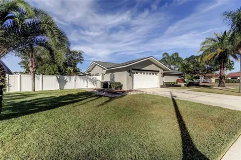 2686 Clubhouse Drive S Clearwater FL 33761