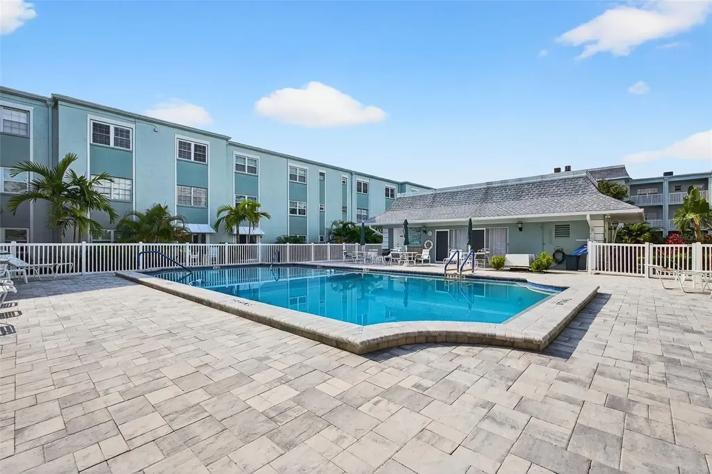 1706 Belleair Forest Drive Belleair FL 33756