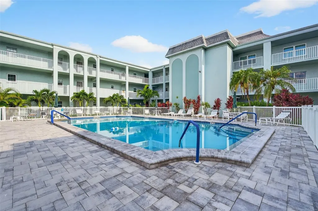 1706 Belleair Forest Drive Belleair FL 33756