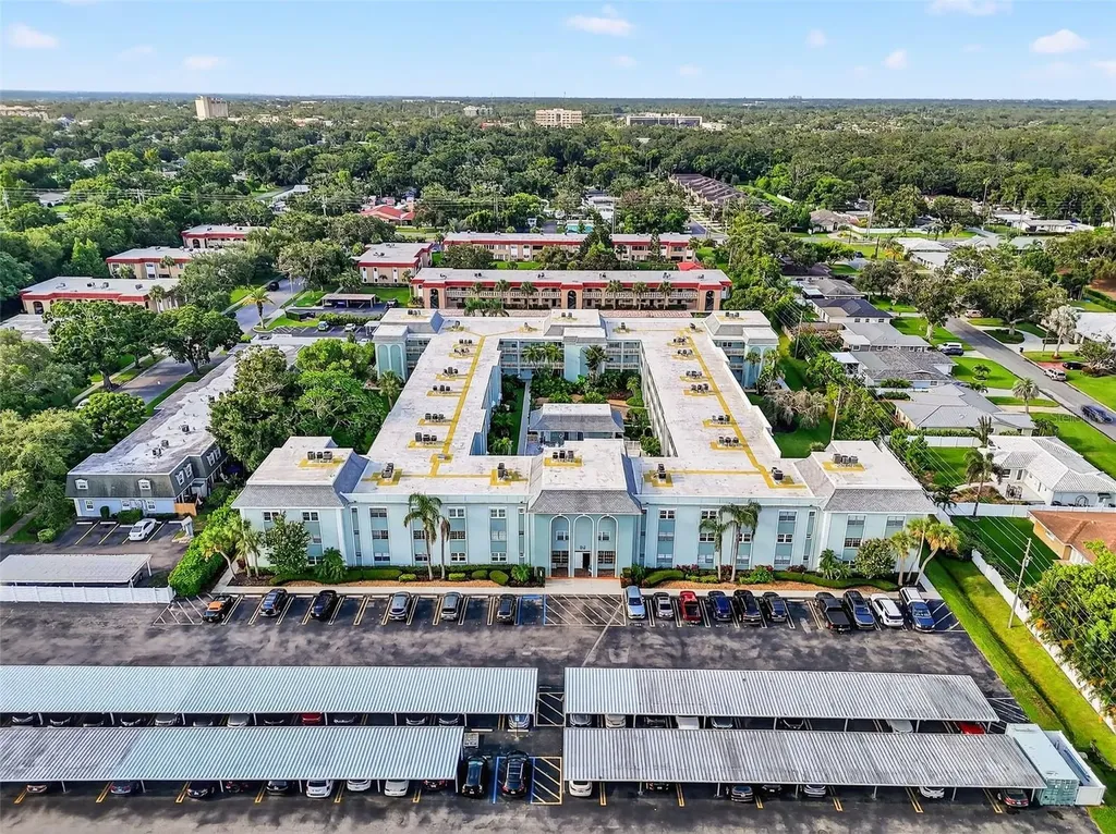 1706 Belleair Forest Drive Belleair FL 33756