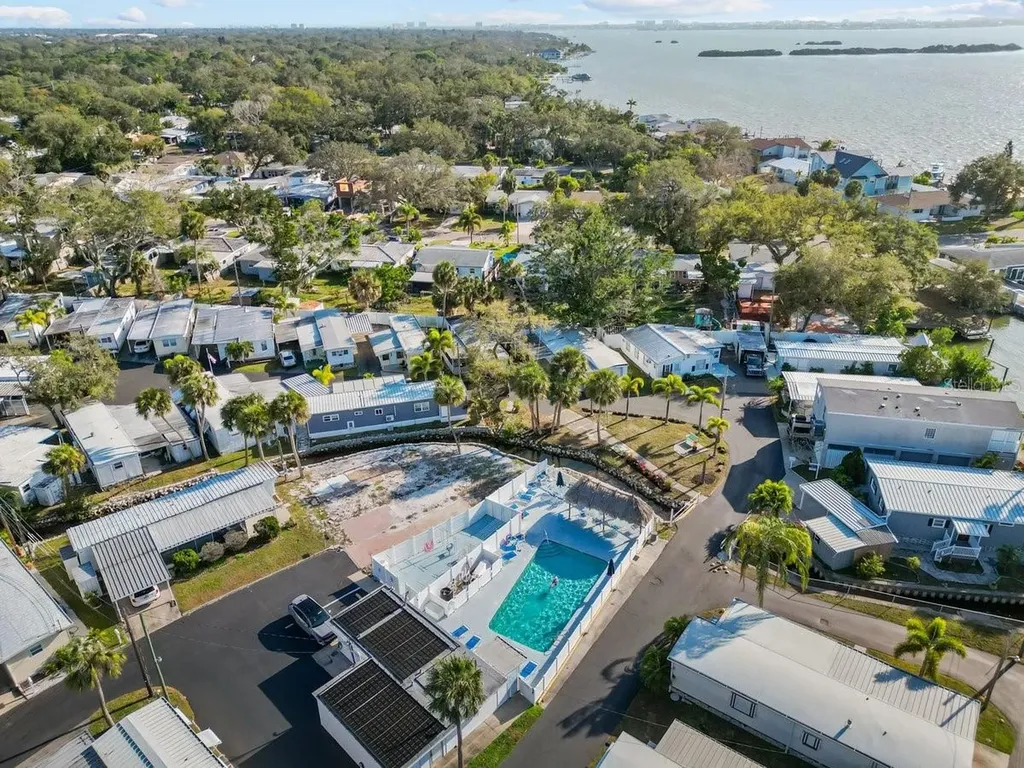 4330 86th Lane N St Petersburg FL 33709
