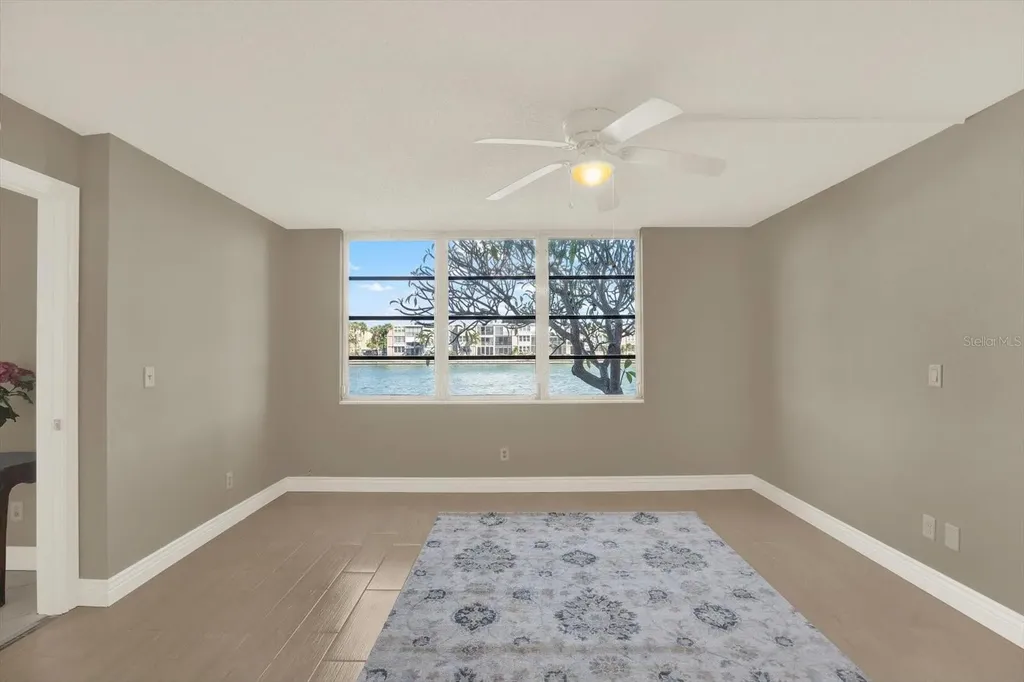 7625 Sun Island Drive S South Pasadena FL 33707