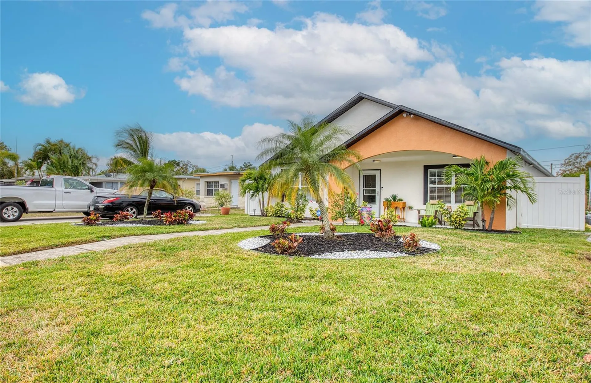 625 Folsom Street S St Petersburg FL 33707