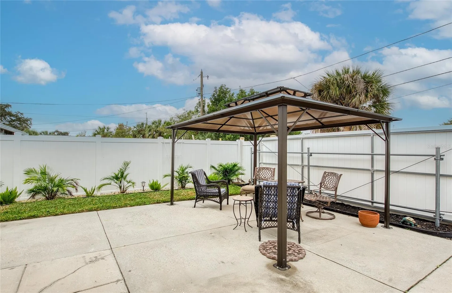 625 Folsom Street S St Petersburg FL 33707