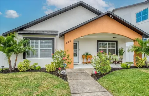 625 Folsom Street S St Petersburg FL 33707