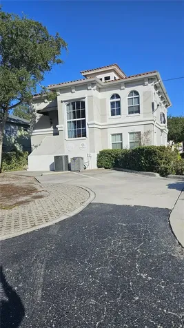 3001 W Azeele Street Tampa FL 33609
