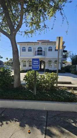 3001 W Azeele Street Tampa FL 33609