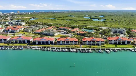 458 Bouchelle Drive New Smyrna Beach FL 32169