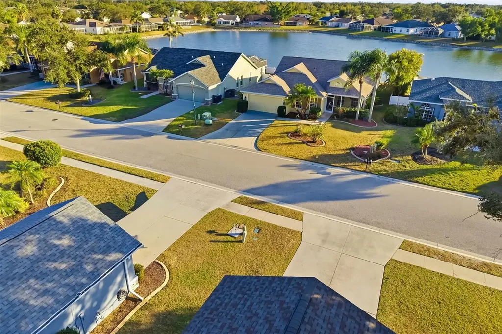 4203 Kingsfield Drive Parrish FL 34219