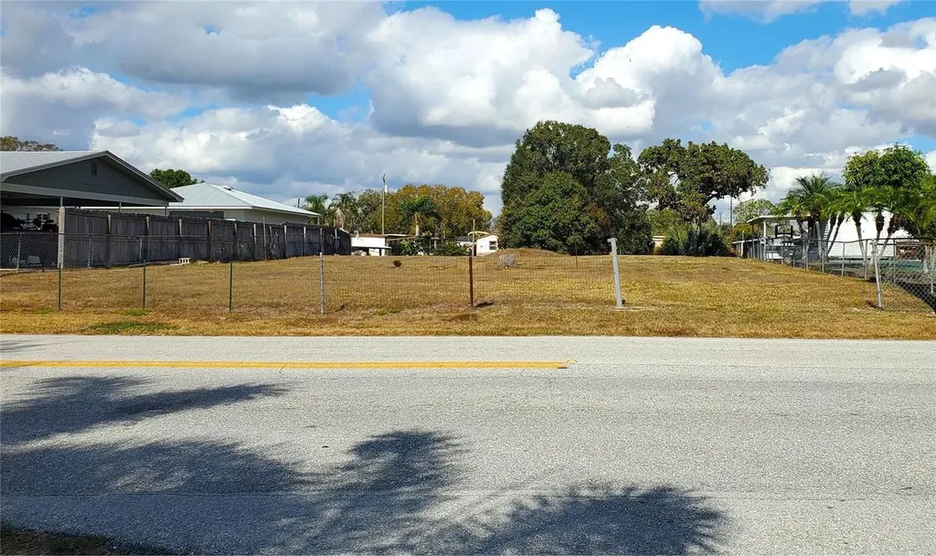 3431 SE 28th Street Okeechobee FL 34974