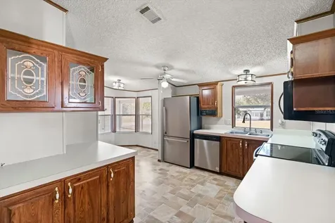 4122 Myrtle Oak Court Zellwood FL 32798