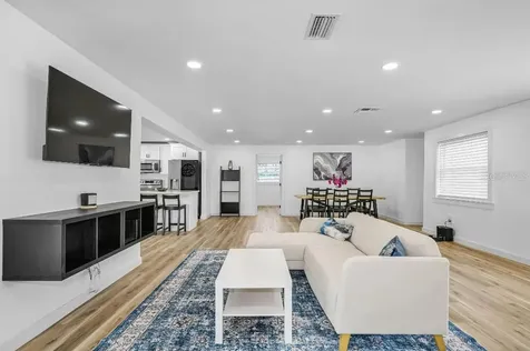 60 Kipling Plaza Clearwater Beach FL 33767