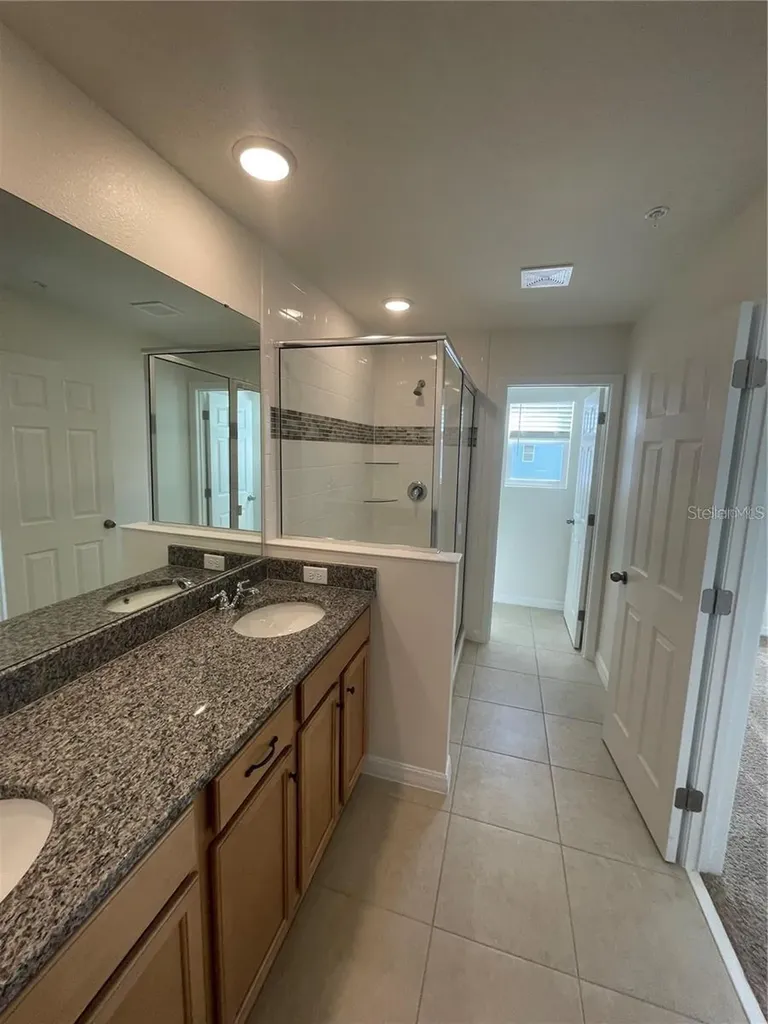 12264 Linear Street Orlando FL 32832