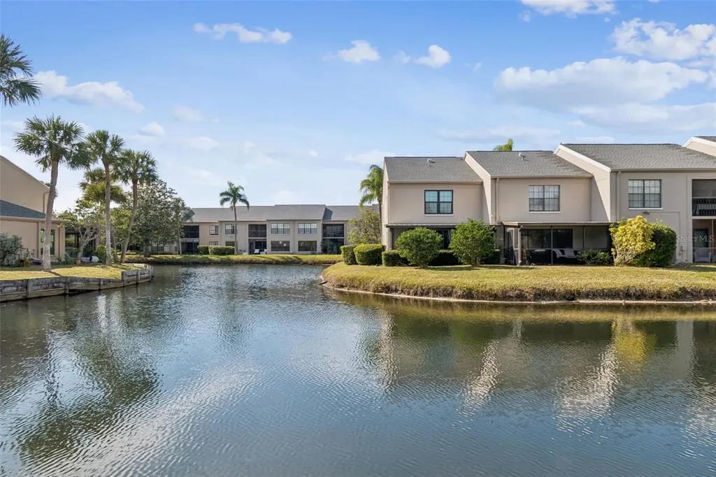 2473 Kingfisher Lane Clearwater FL 33762