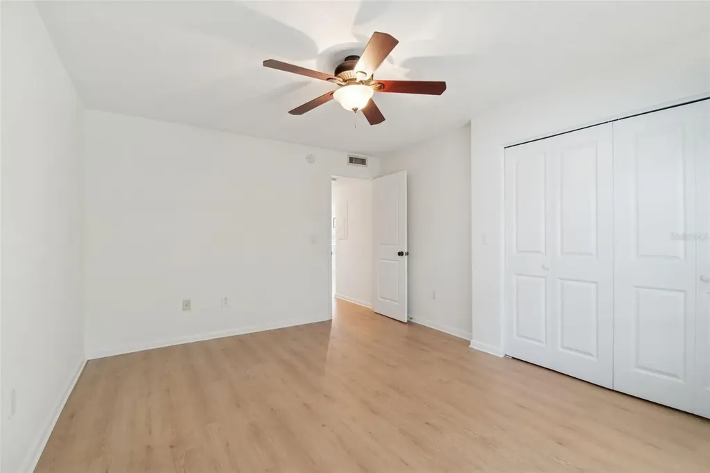 2473 Kingfisher Lane Clearwater FL 33762