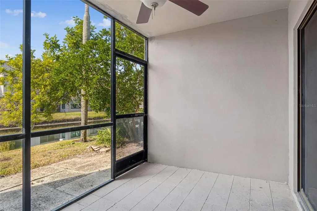 2473 Kingfisher Lane Clearwater FL 33762