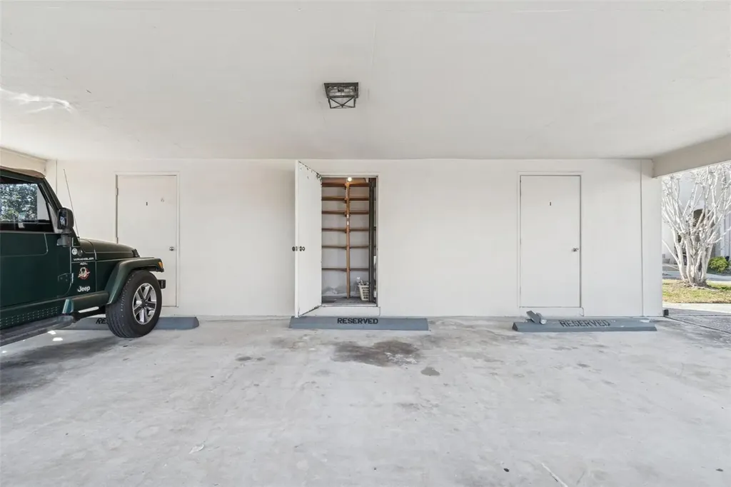 2473 Kingfisher Lane Clearwater FL 33762