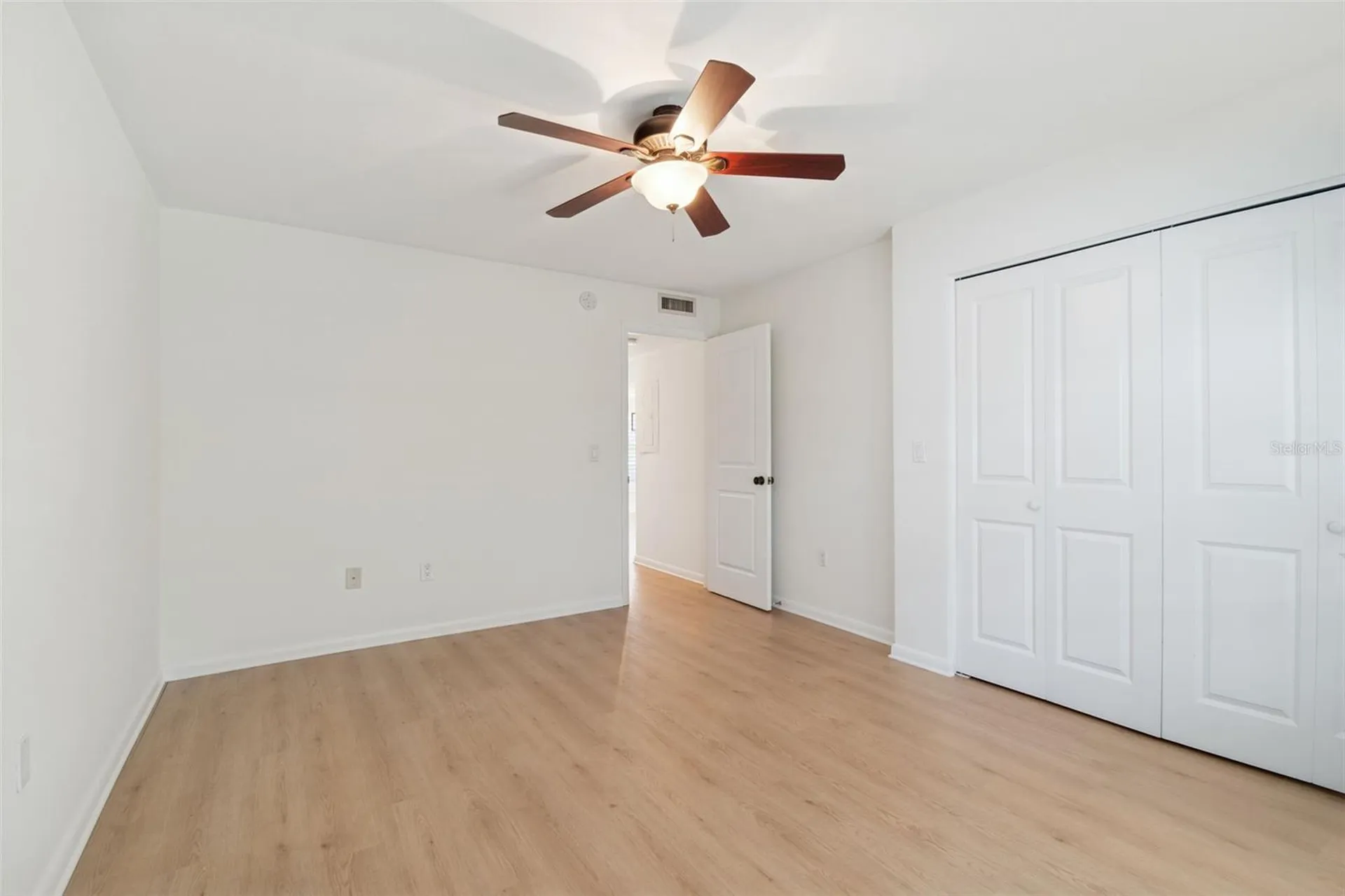 2473 Kingfisher Lane Clearwater FL 33762