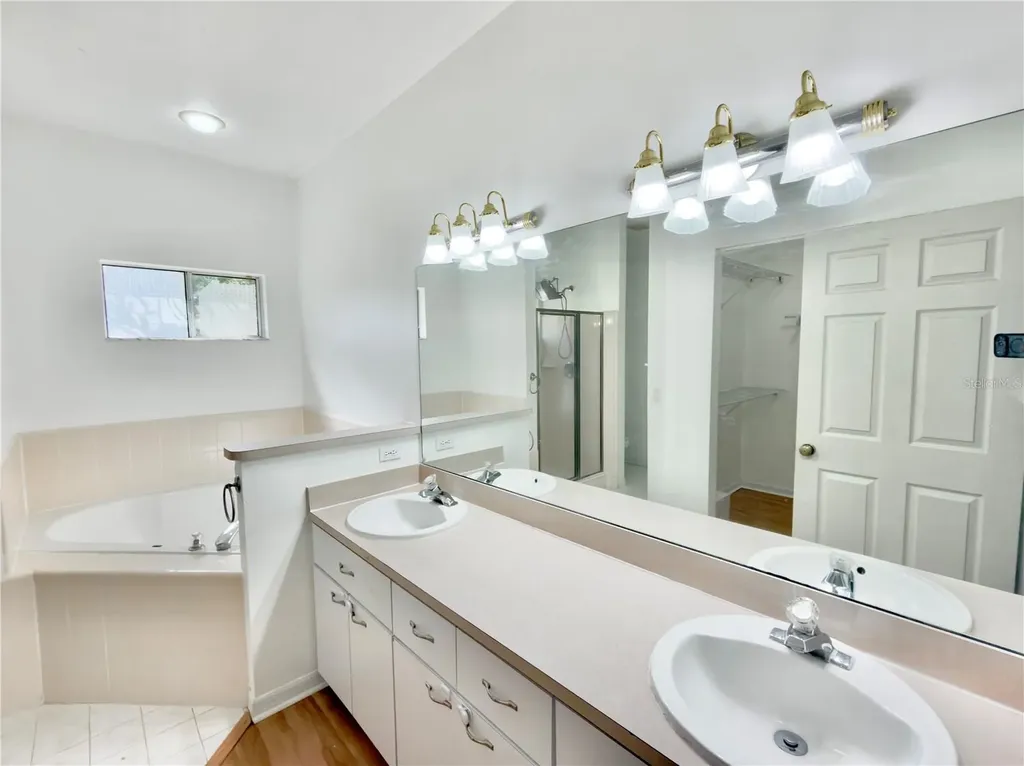 4423 NW 36th Street Gainesville FL 32605