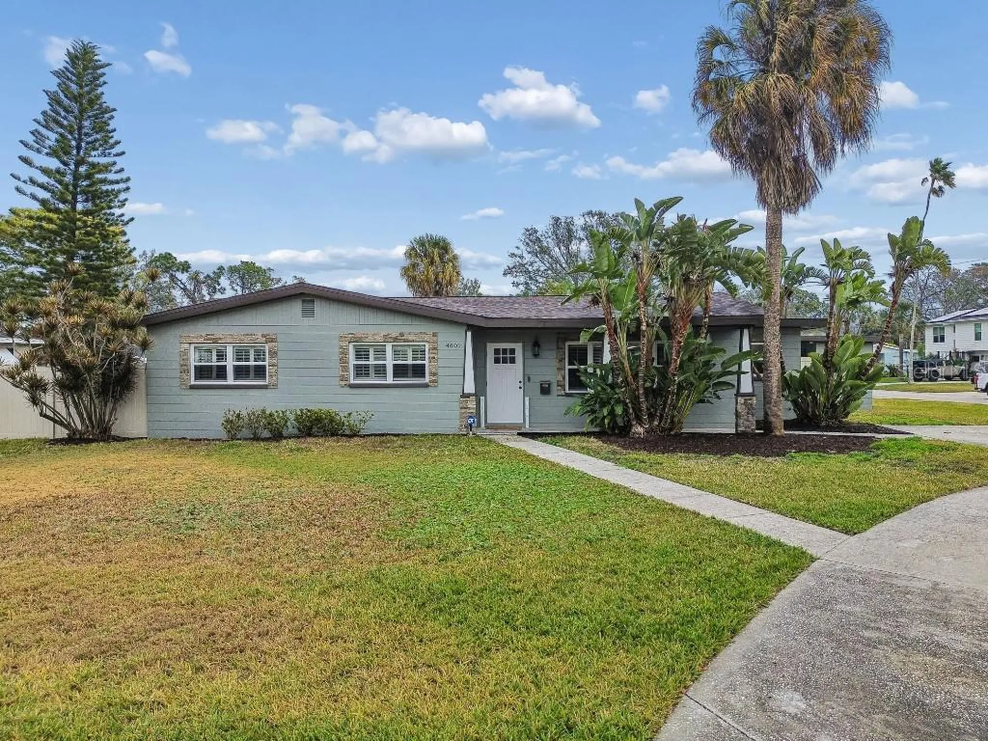 4601 Venetian Boulevard NE St Petersburg FL 33703